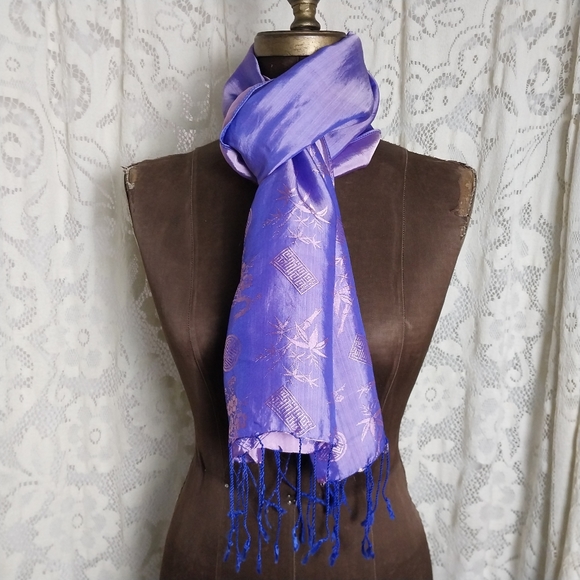 100% Silk Scarf Rectangle Pink Purple Blue Tassels Color Shift 68"×17" - Picture 3 of 7